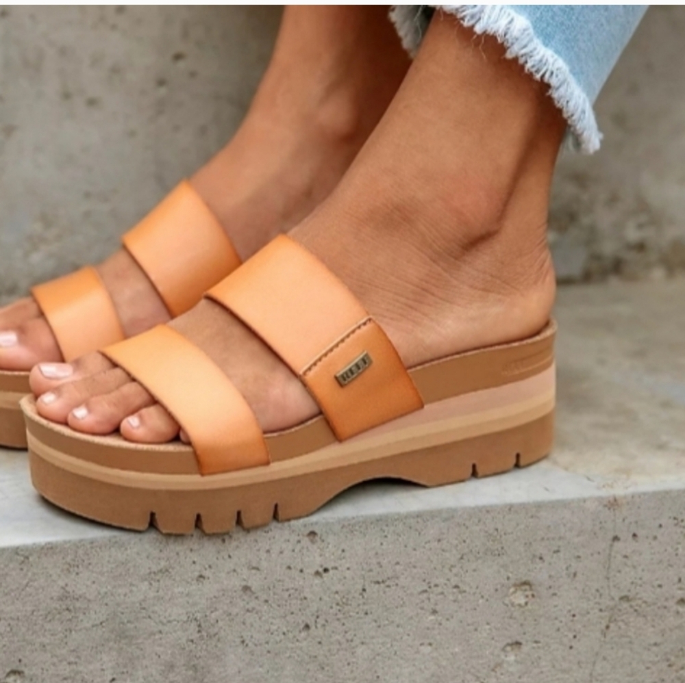 🔥NEW! Reef Women's Cushion Vista Higher Slides sz 9 NWT Price Firm